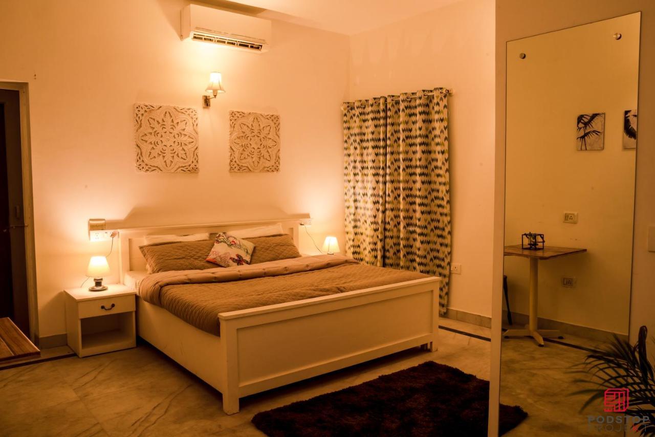 Podstop Projekt Hostel นิวเดลี ภายนอก รูปภาพ